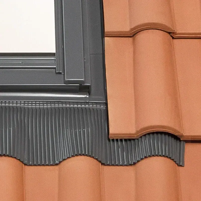 Оклад для мансардных окон TFX RoofLITE